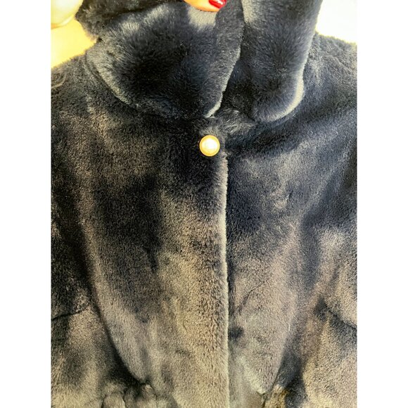 Gal Meets Glam Collection Blue Reese Faux Fur Jacket NWOT - size M - Picture 6 of 6